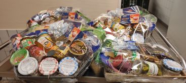 Zu sehen sind die Geschenkkörbe zum Nikolaustag.